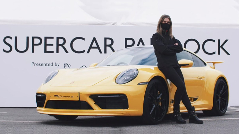 Μια 22χρονη πηγαίνει τέρμα γκάζι με την Porsche 911 Carrera S
